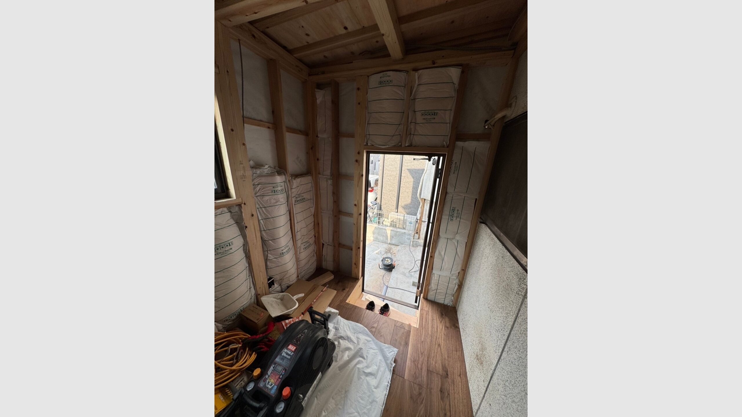 ランドリースペースの増築工事