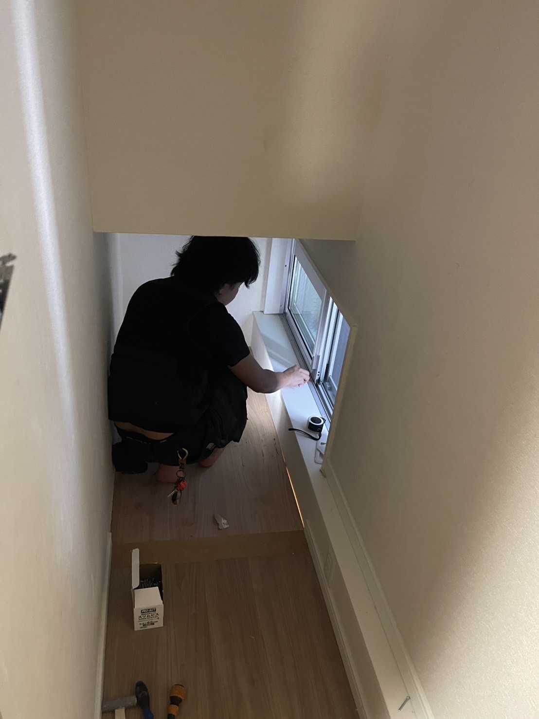 ロフトの穴塞ぎ工事およびはしご撤去