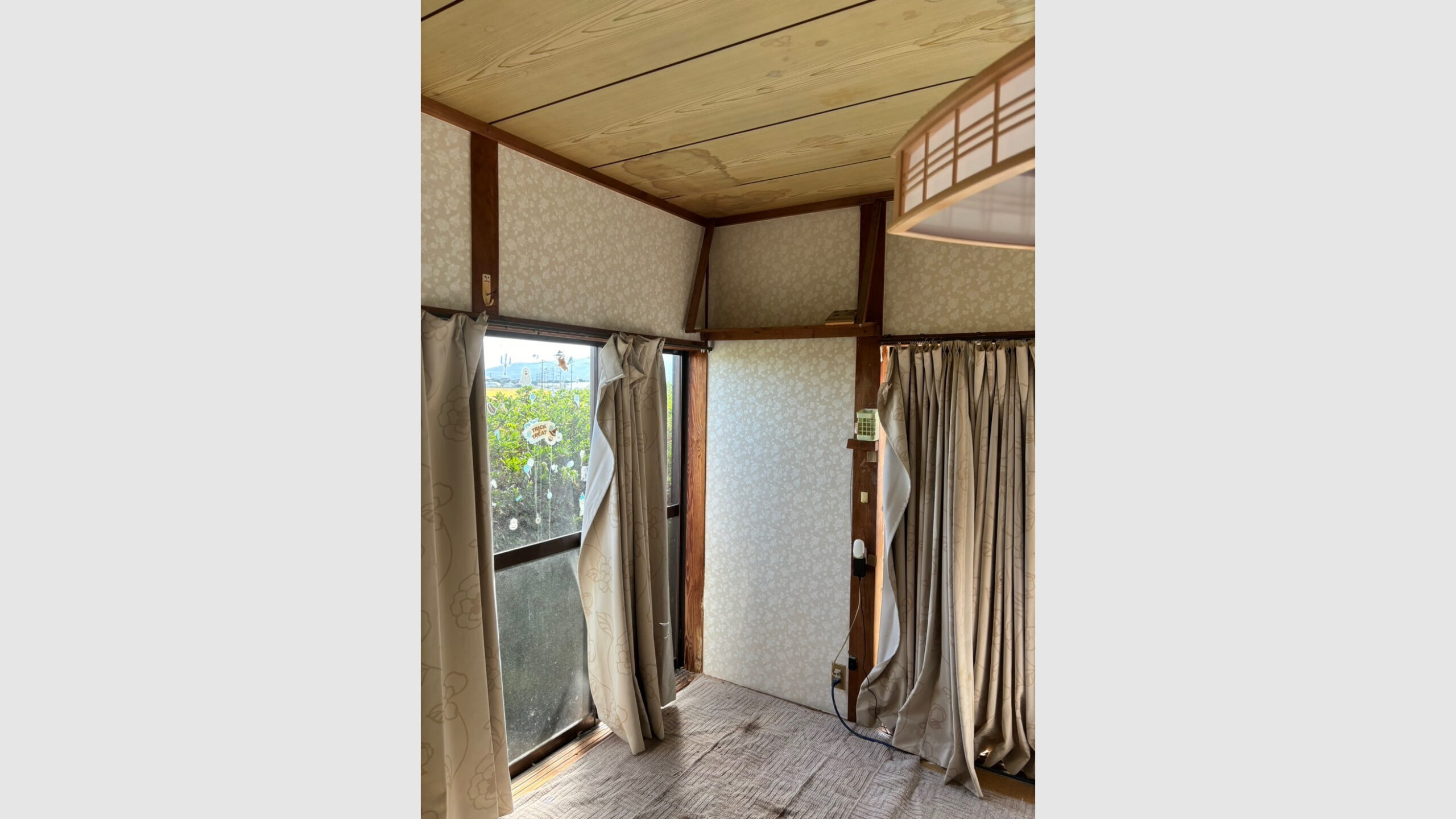 8畳和室の壁紙張り替え工事(障子も同素材で仕上げ)