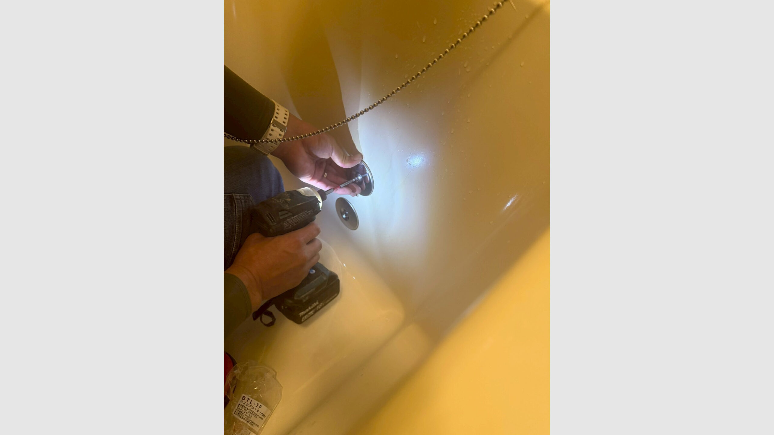 お風呂の漏水修理工事