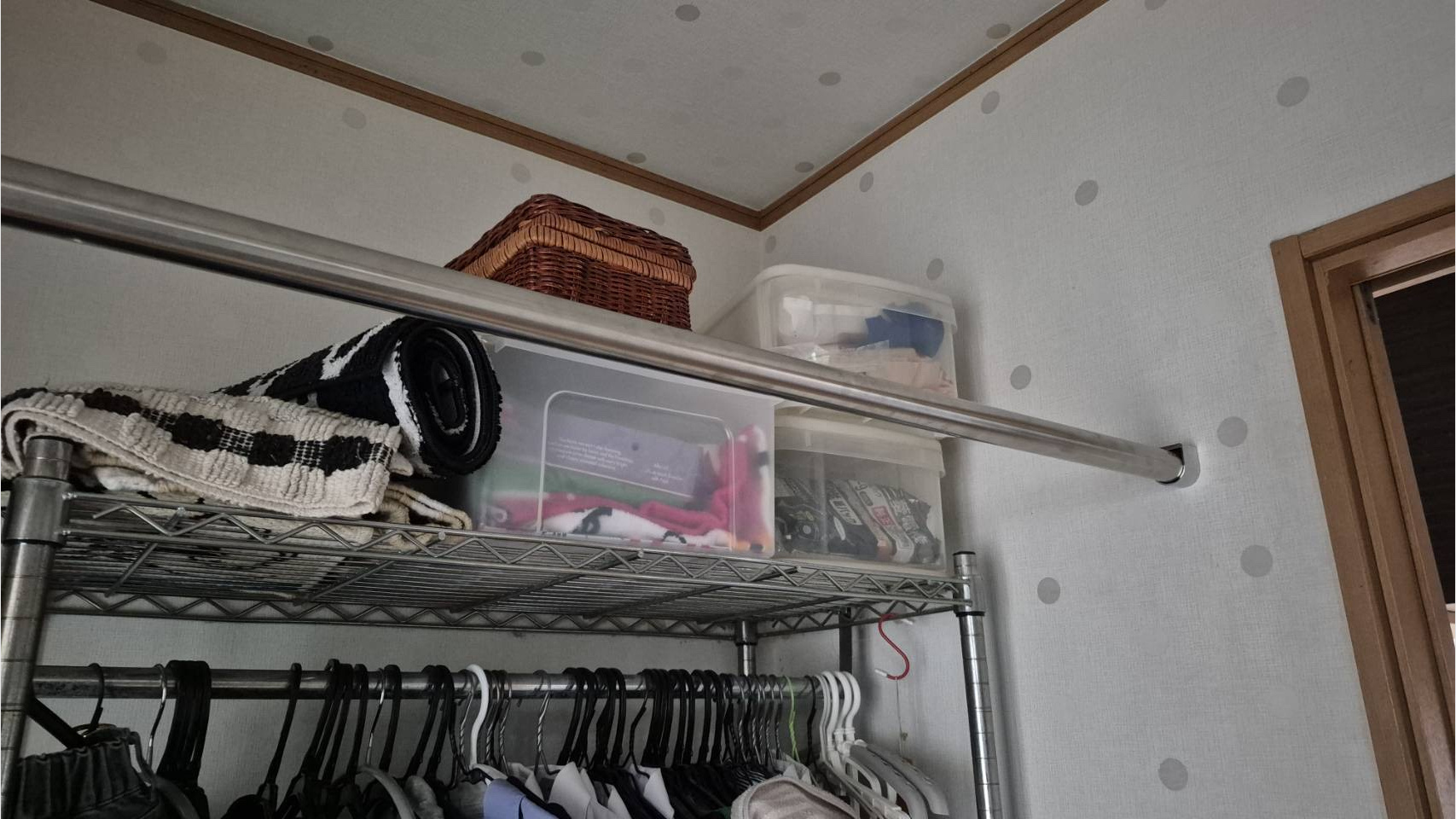 ハンガーパイプの新設取り付け