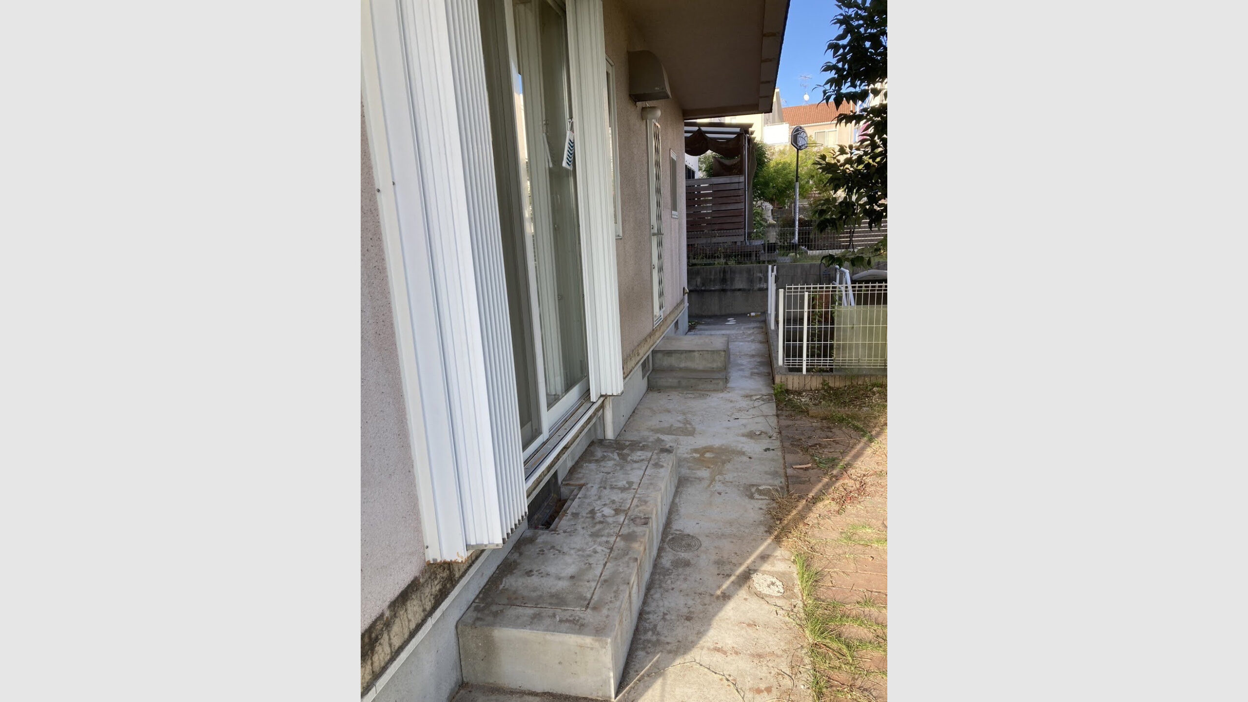 ウッドデッキおよび目隠しフェンスの解体工事