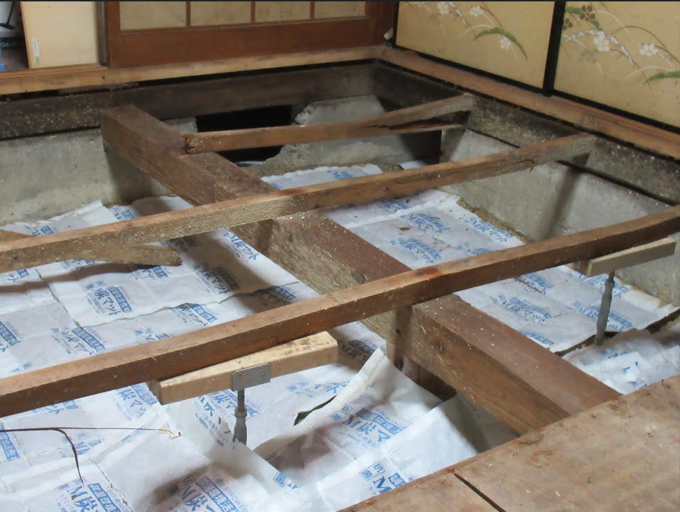 床下の補強と畳の張り替え工事
