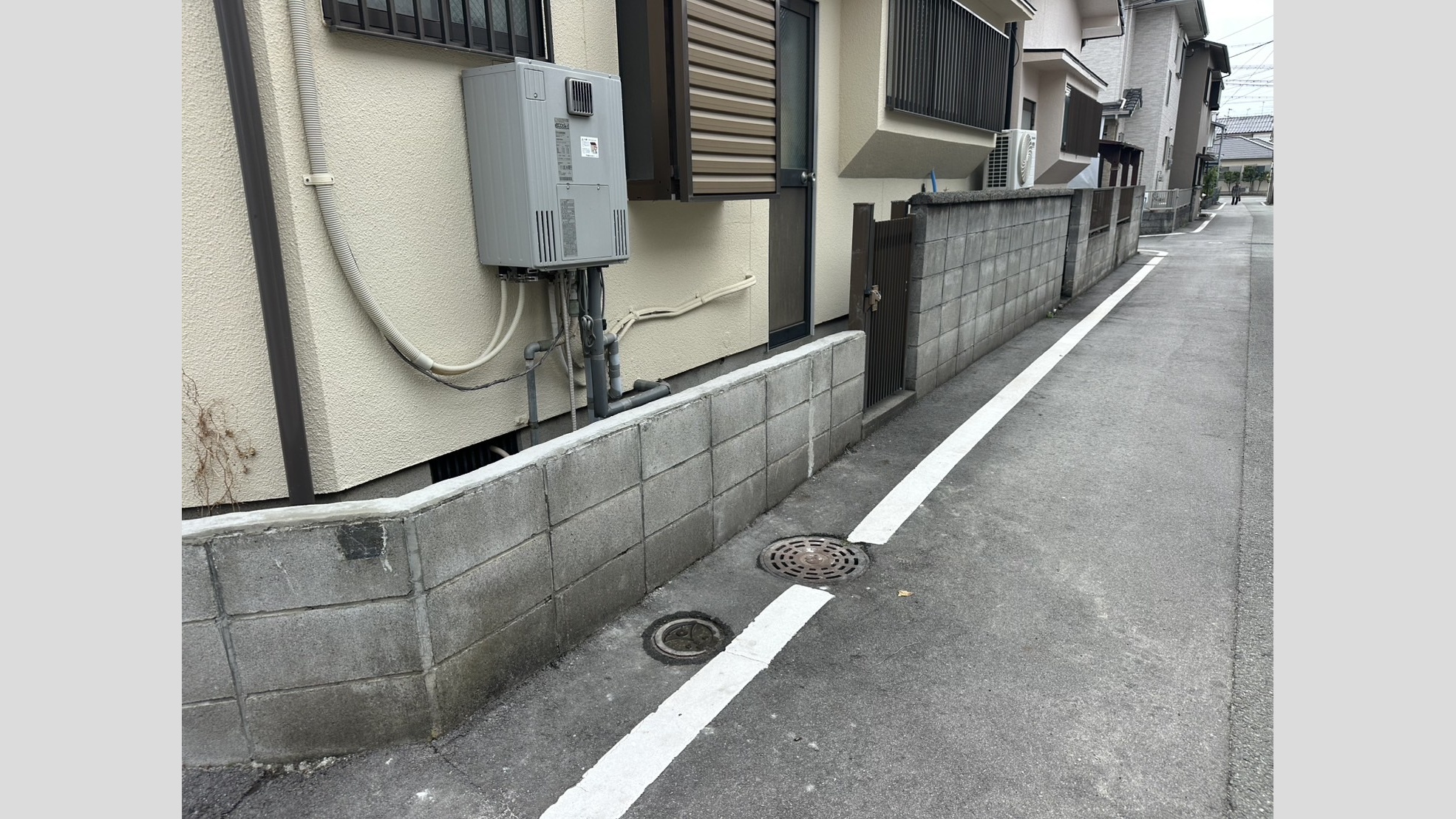 道路に面したコンクリートブロック塀の部分解体工事