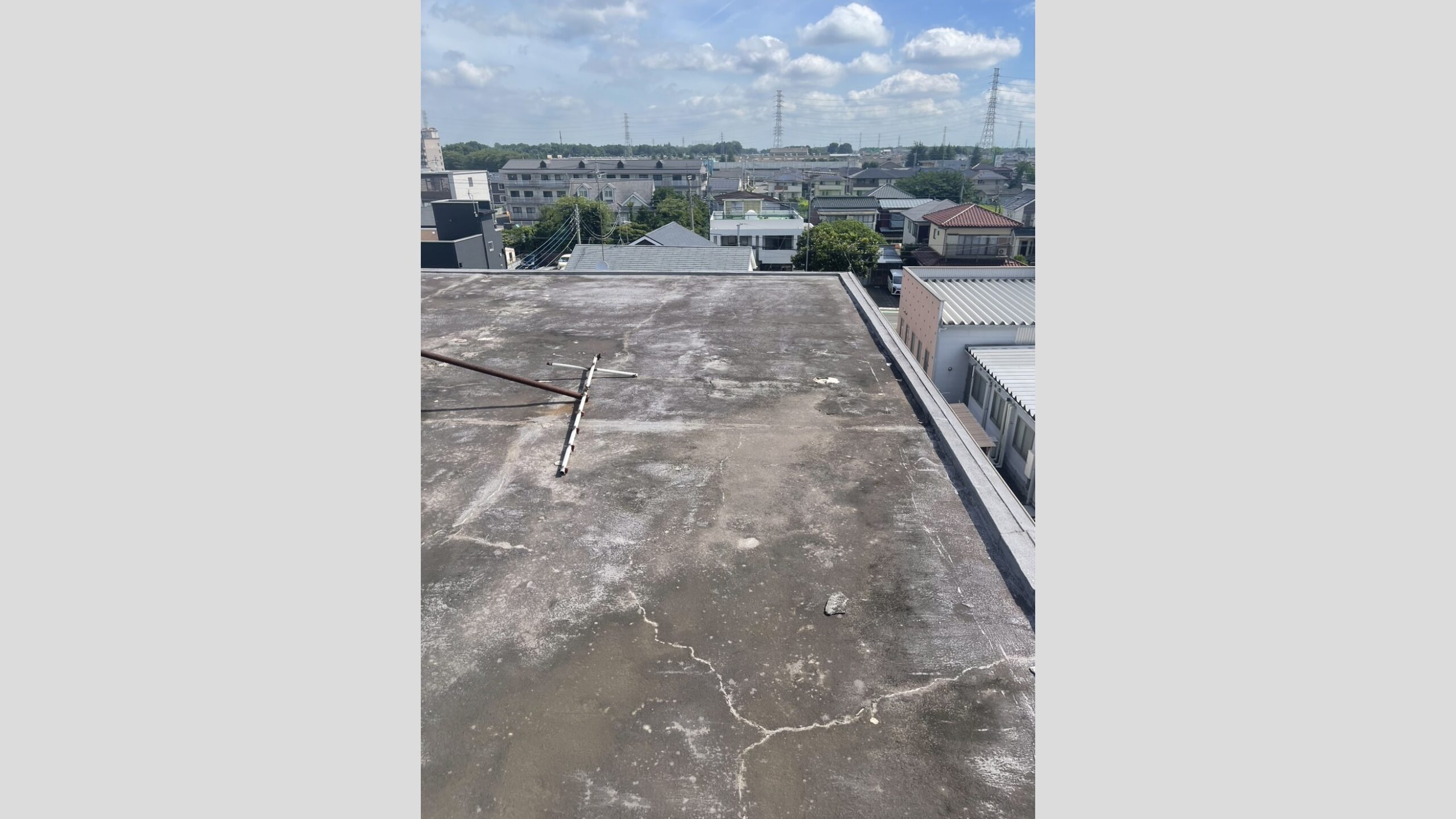 マンションの屋上に断熱塗料(キルコート)施工