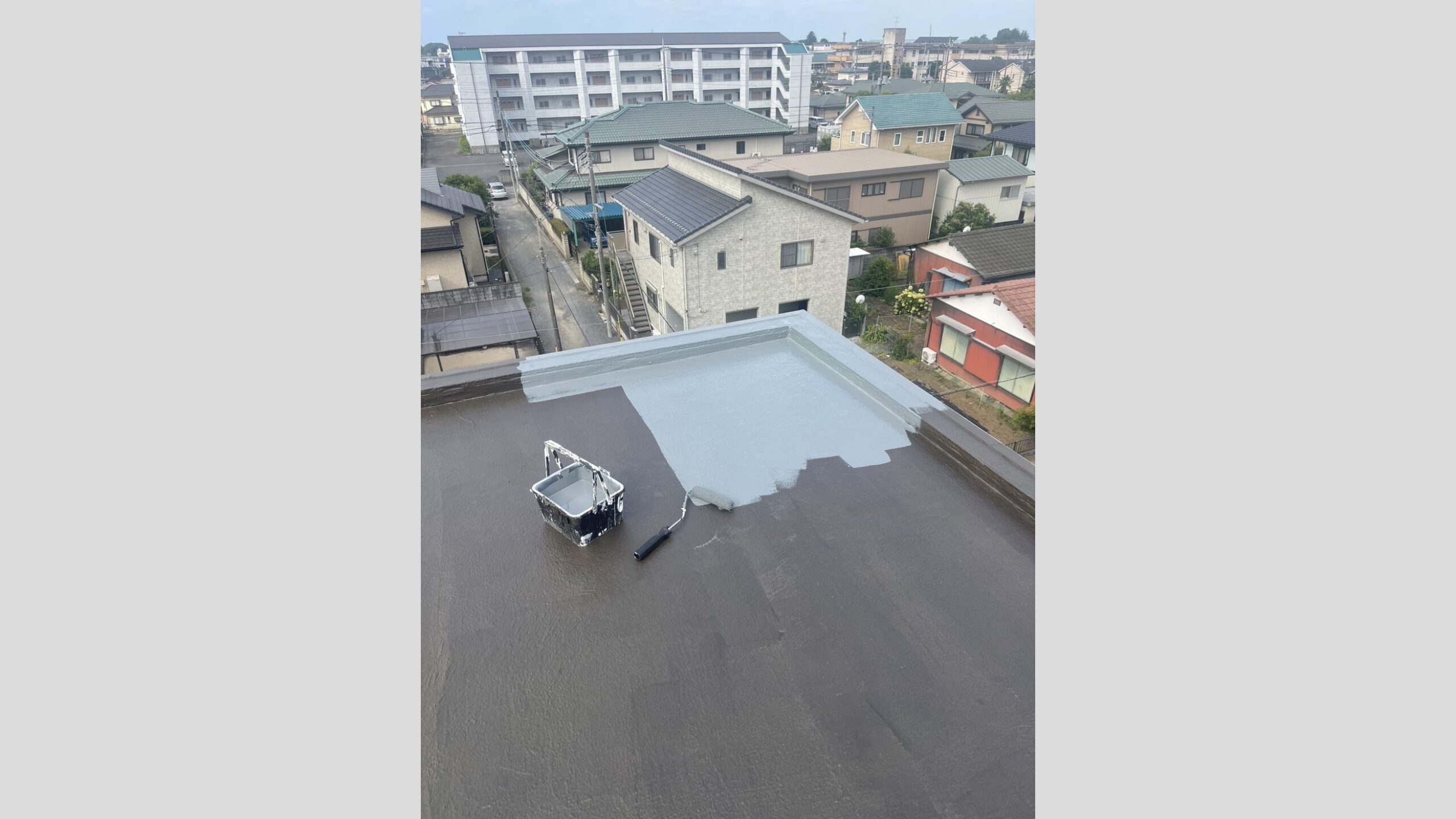 マンションの屋上に断熱塗料(キルコート)施工