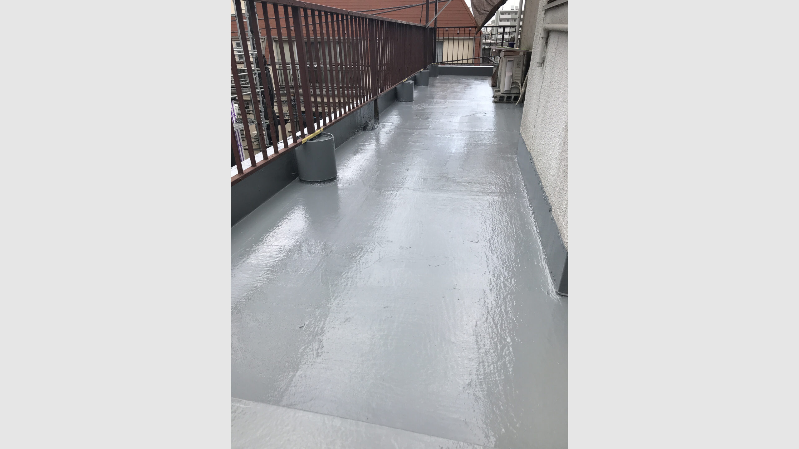 ベランダの防水塗装工事