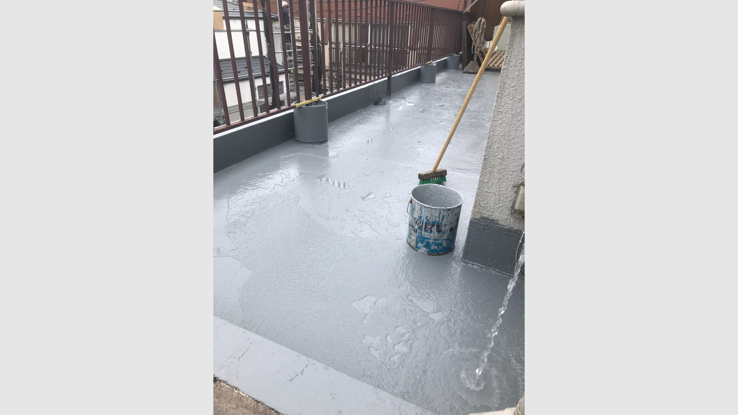 ベランダの防水塗装工事