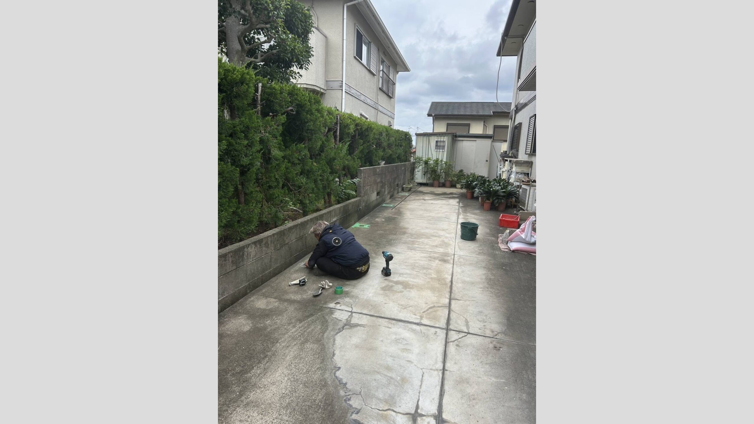 2台縦列のカーポート撤去工事