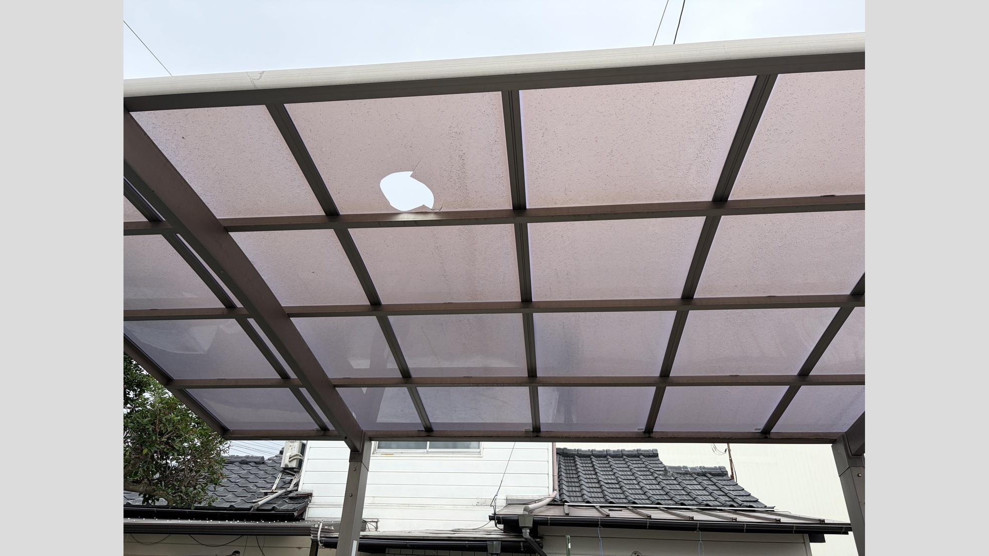 カーポート屋根の全面張り替え+高さ変更工事