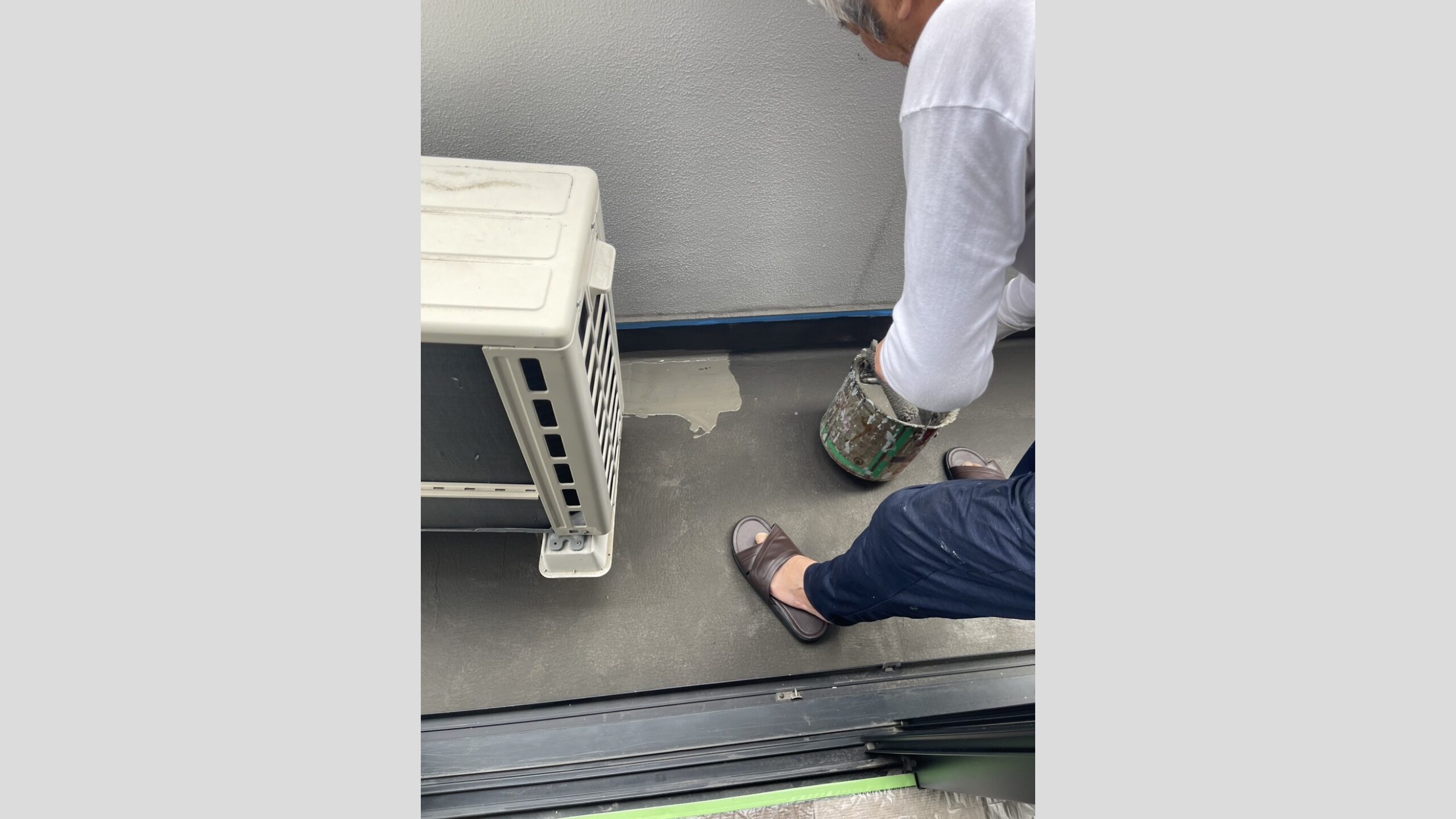 ベランダの防水塗装工事