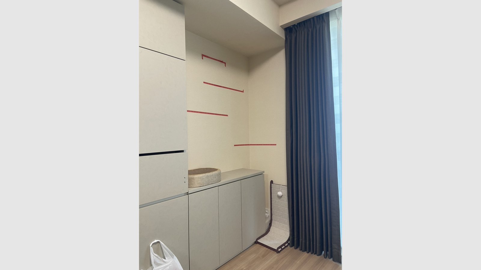 マンションのキャットステップ取り付け工事